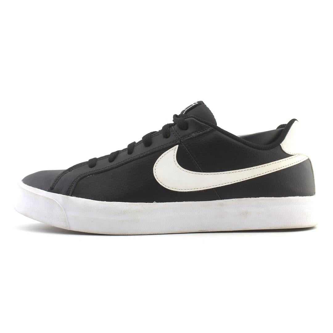 NIKE COURT ROYALE AC
