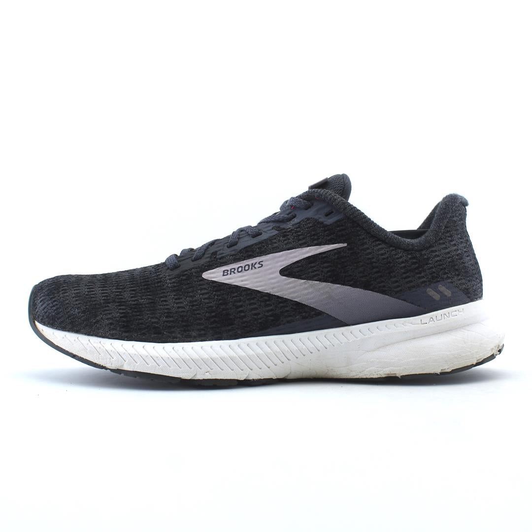 BROOKS LAUNCH 8