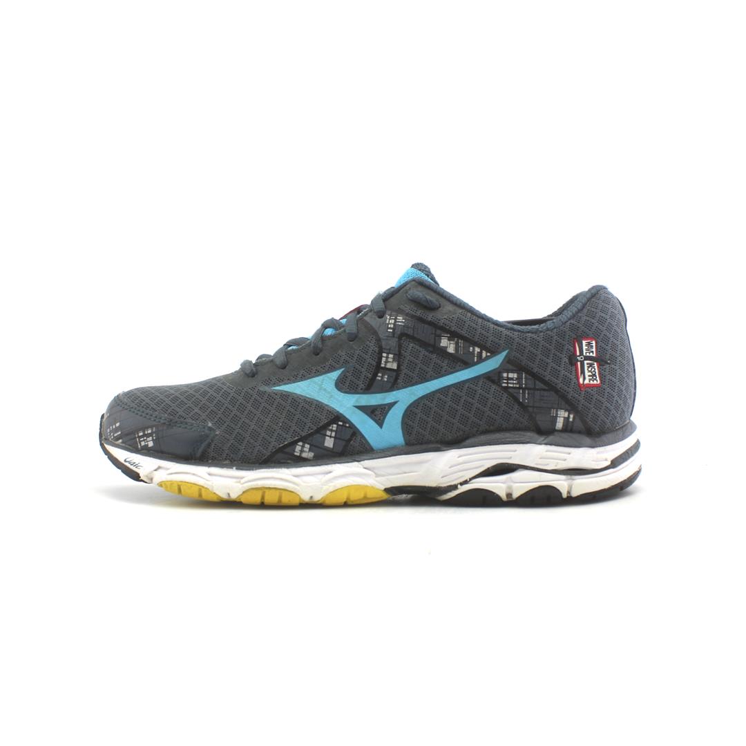 MIZUNO WAVE INSPIRE 10