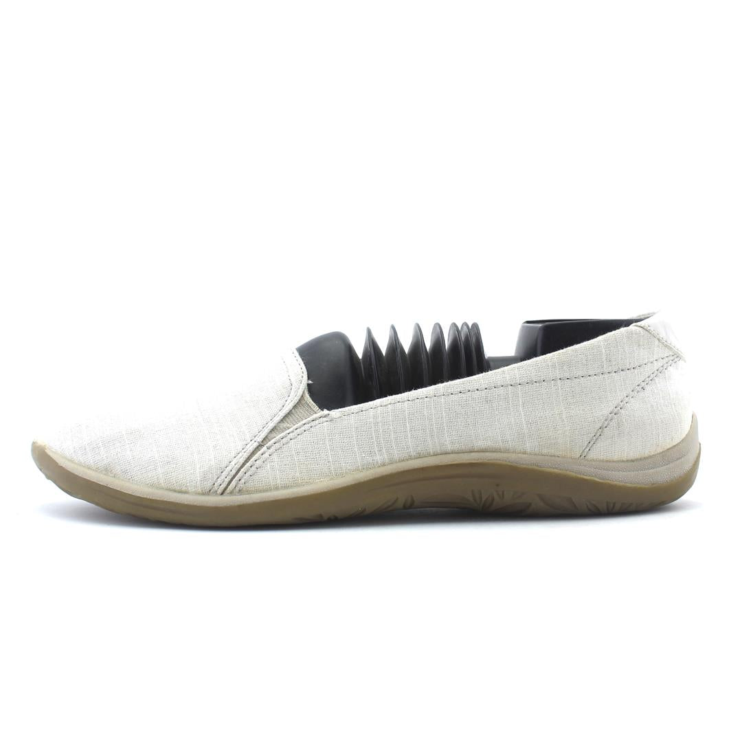 DR SCHOLLS .
