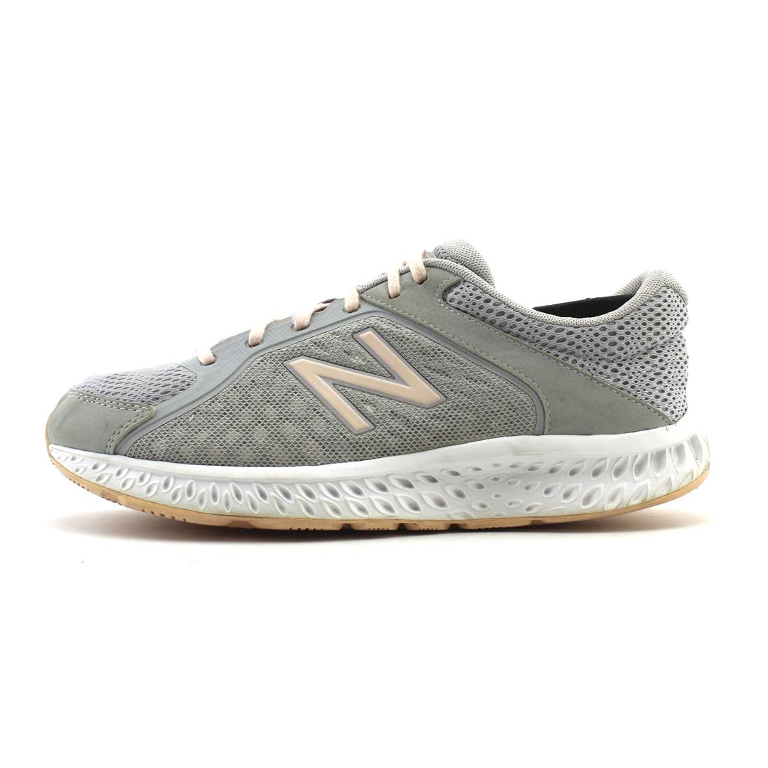 NEW BALANCE 420V4