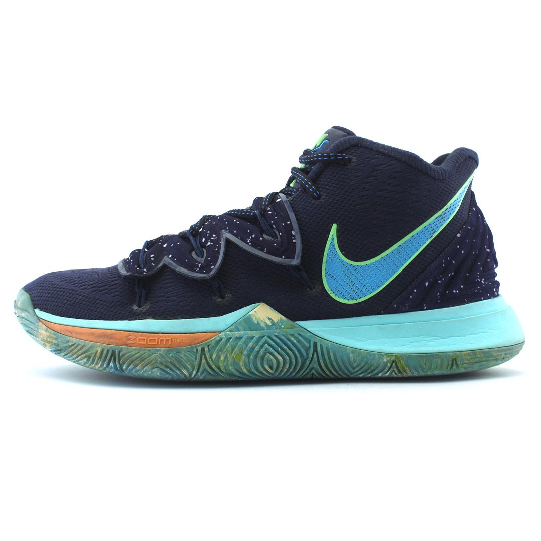 NIKE KYRIE 7
