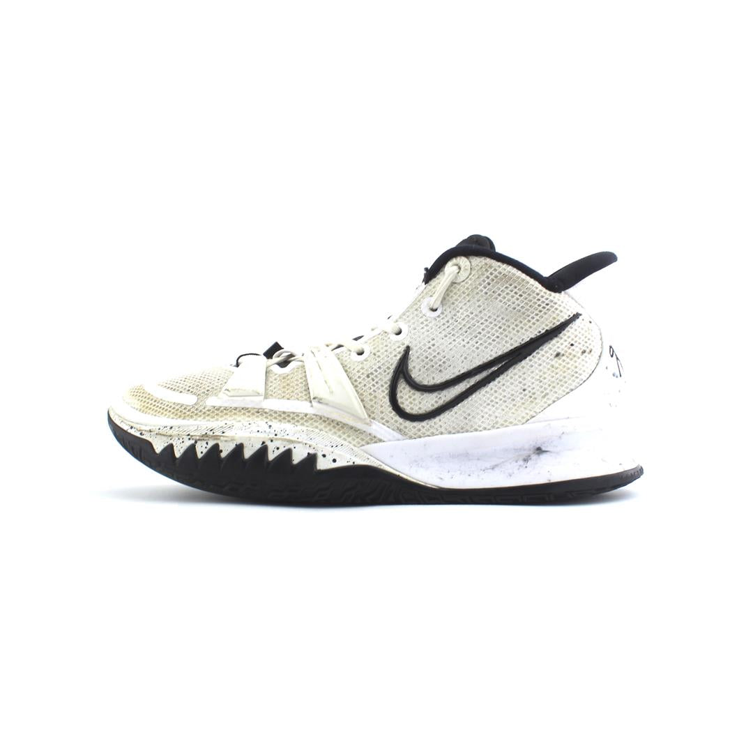 nike kyrie 7 basketball shoes white