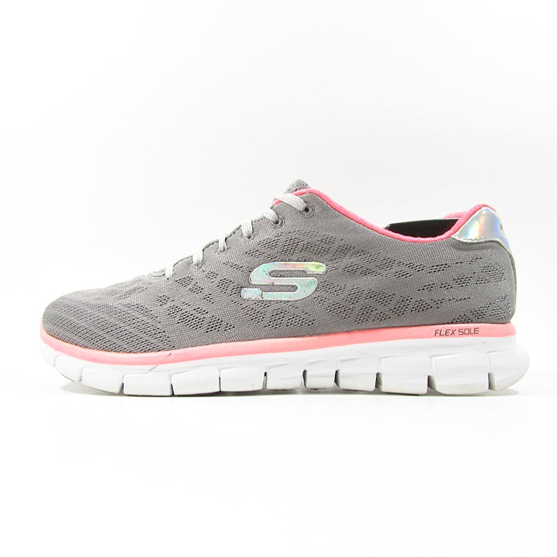 Buy Skechers Shoes Online In Pakistan
