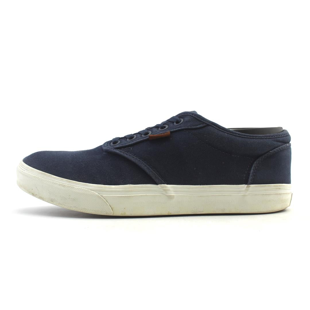 VANS AUTHENTIC