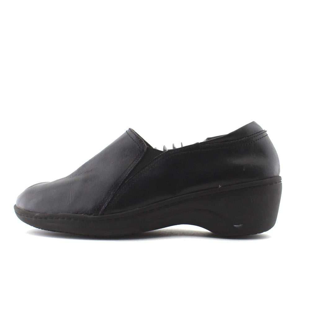 CLARKS .