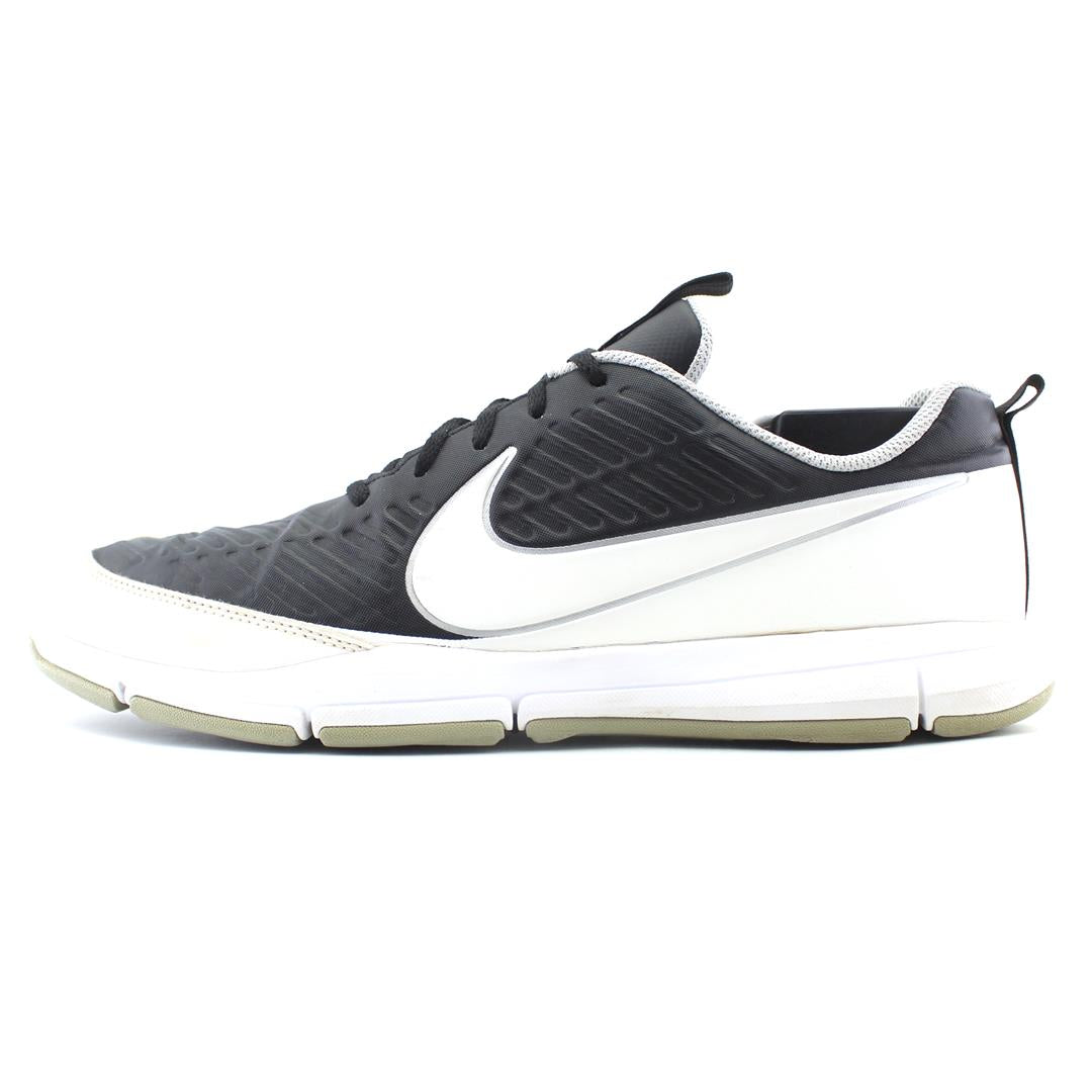 NIKE EXPLORER 2 SPIKELESS