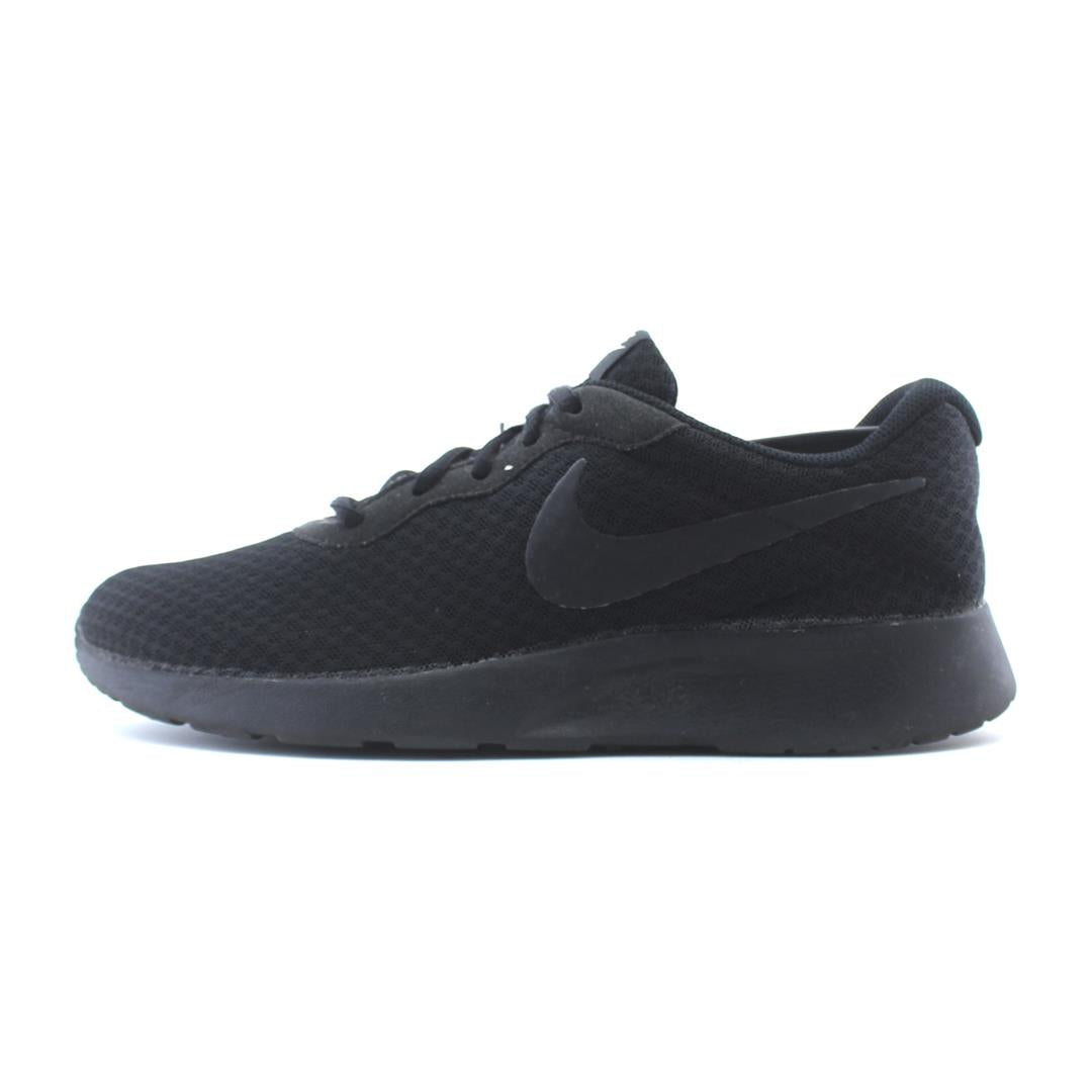 NIKE TANJUN