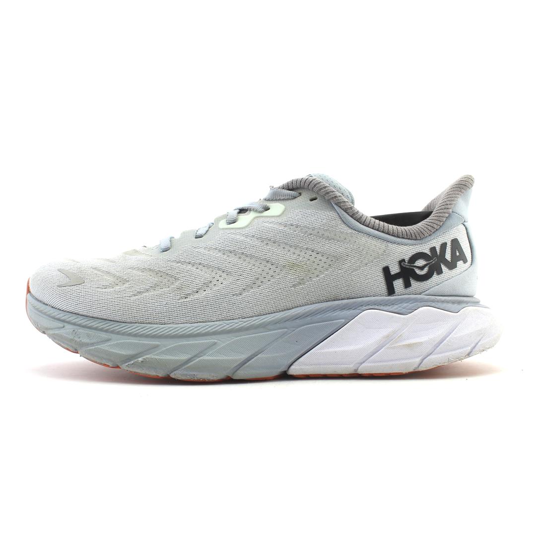 HOKA ONE ONE ARAHI 6