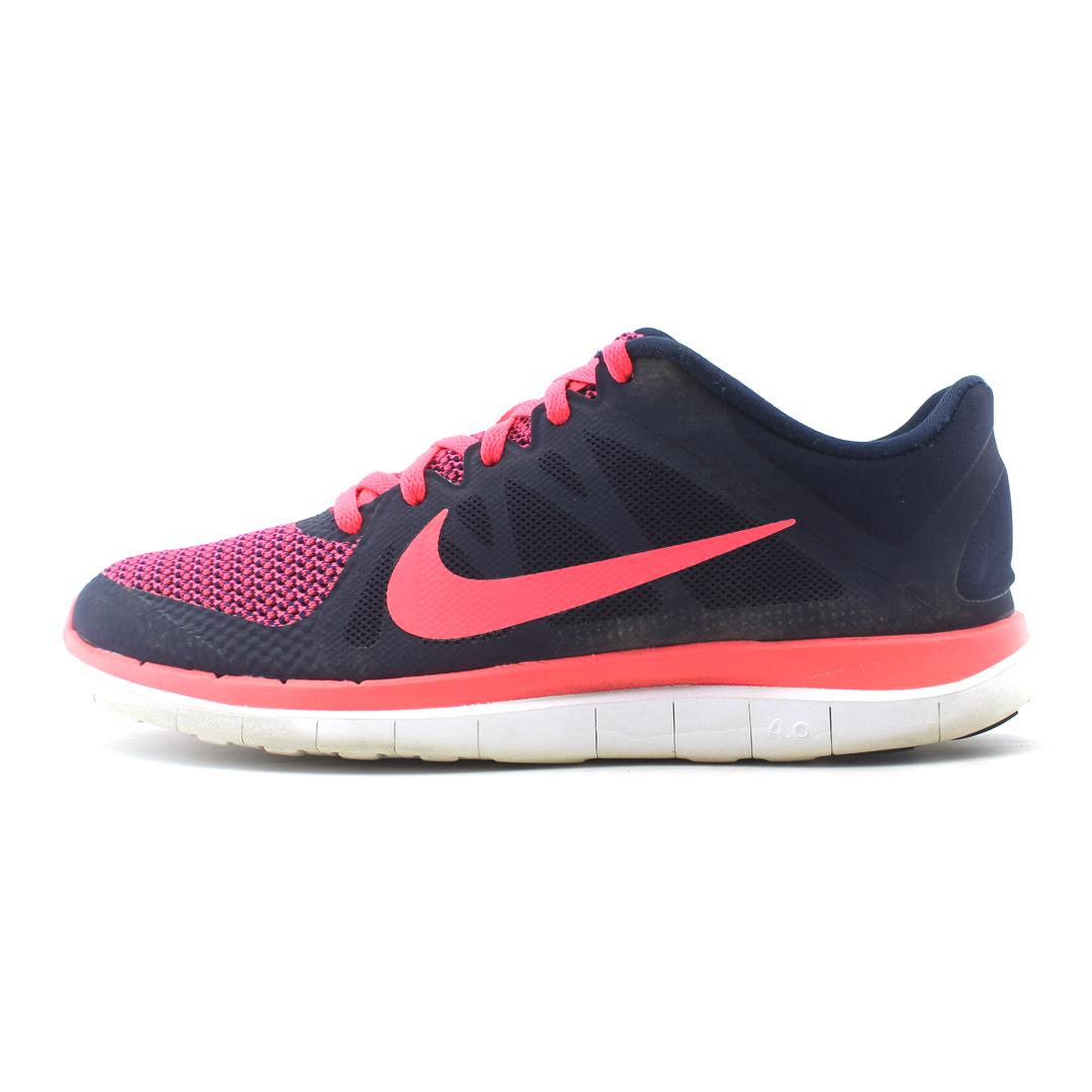NIKE FREE 4.0