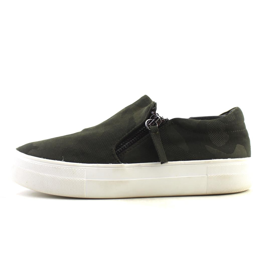 STEVE MADDEN .
