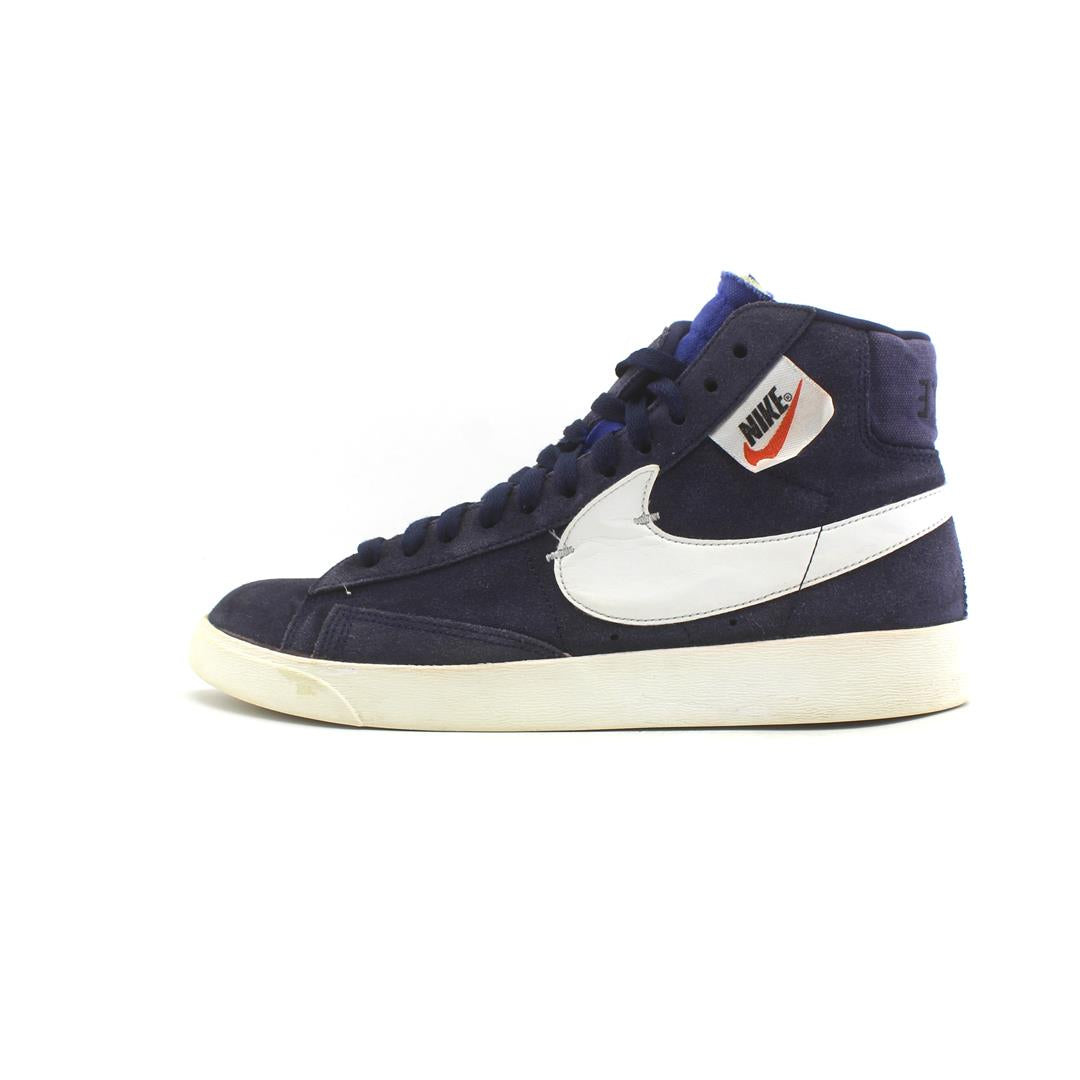 NIKE BLAZER MID REBEL