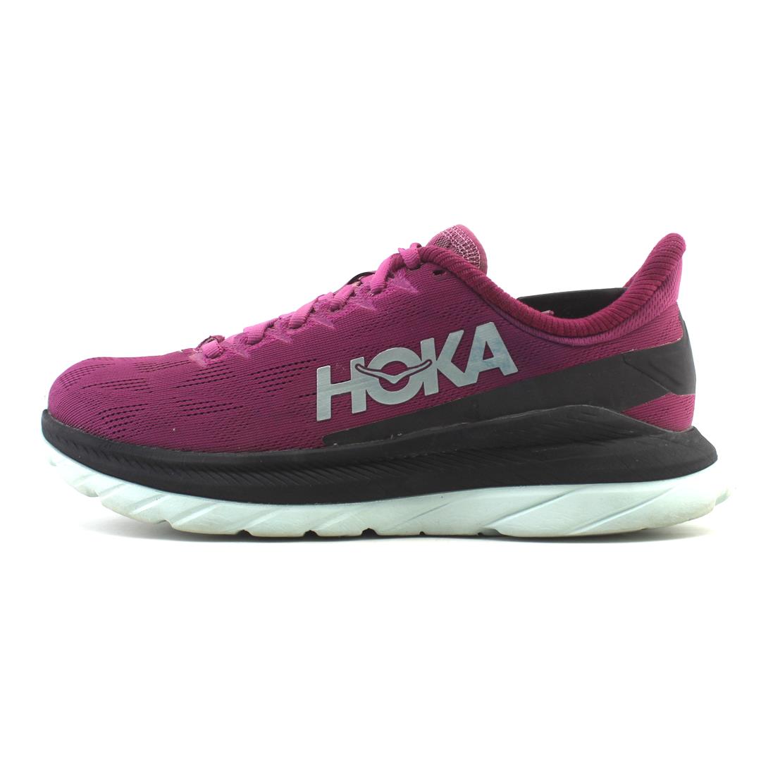HOKA ONE ONE MACH 4