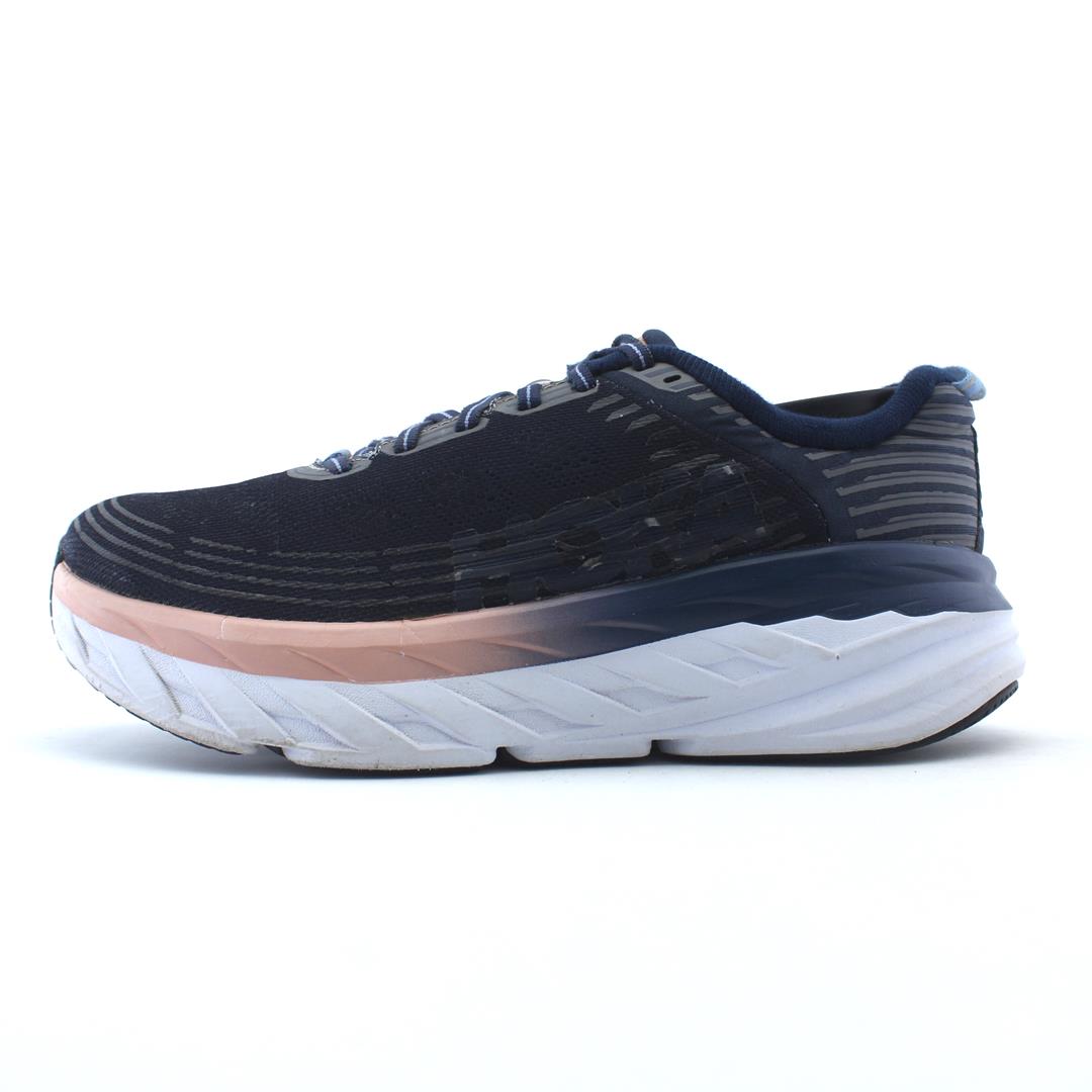 HOKA ONE ONE BONDI 6