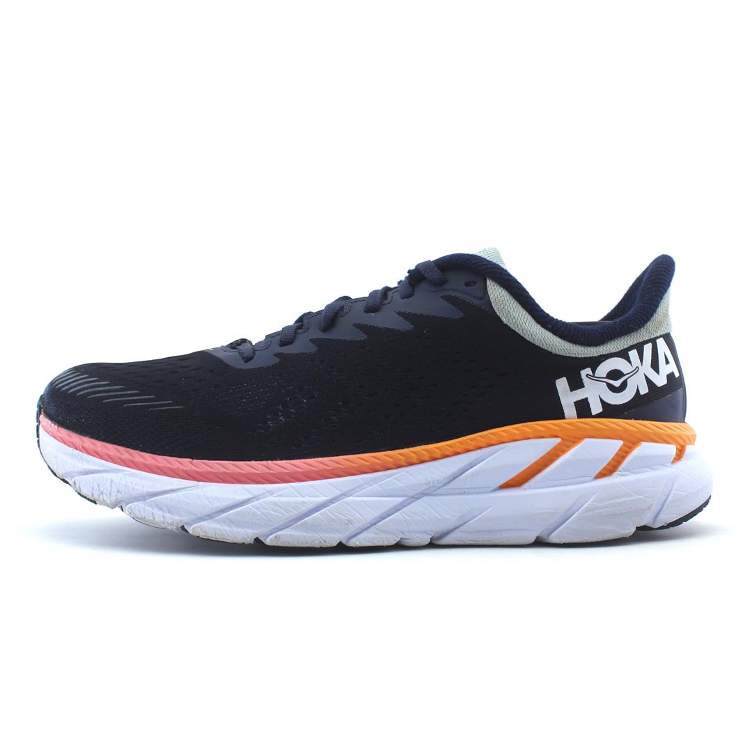 HOKA ONE ONE CLIFTON 7