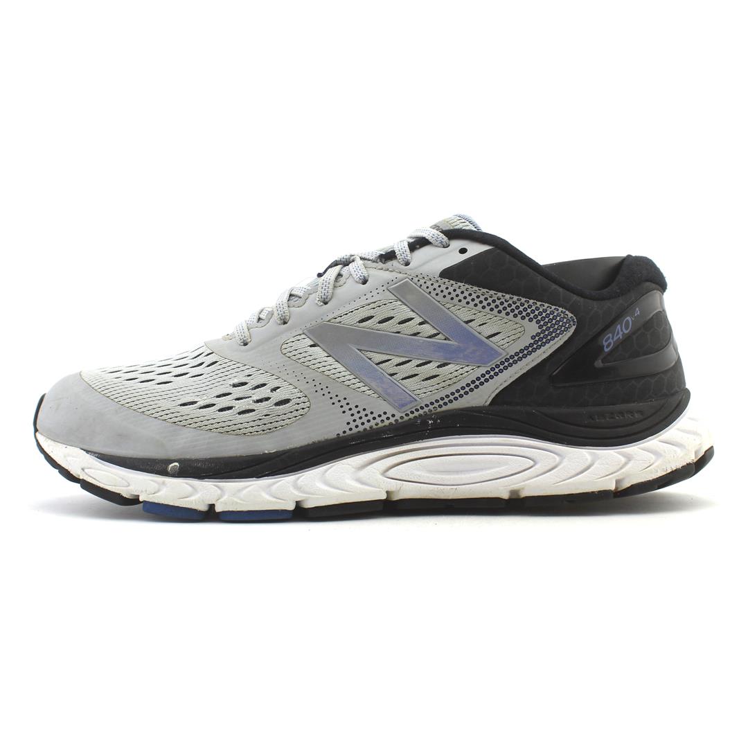 NEW BALANCE 840V4