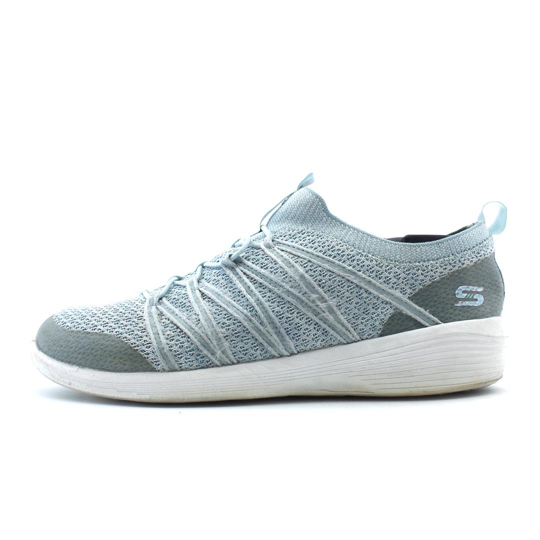 SKECHERS ARYA