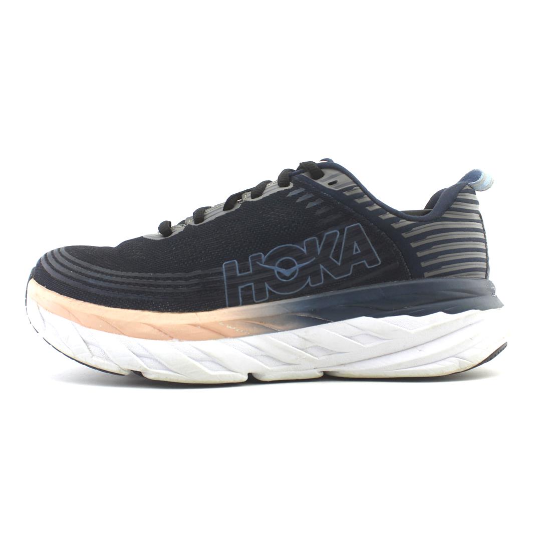 HOKA ONE ONE BONDI 6