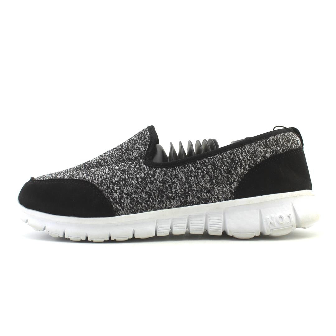 SKECHERS ACTION FLEX