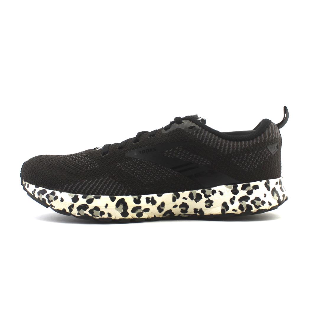 BROOKS REVEL 5