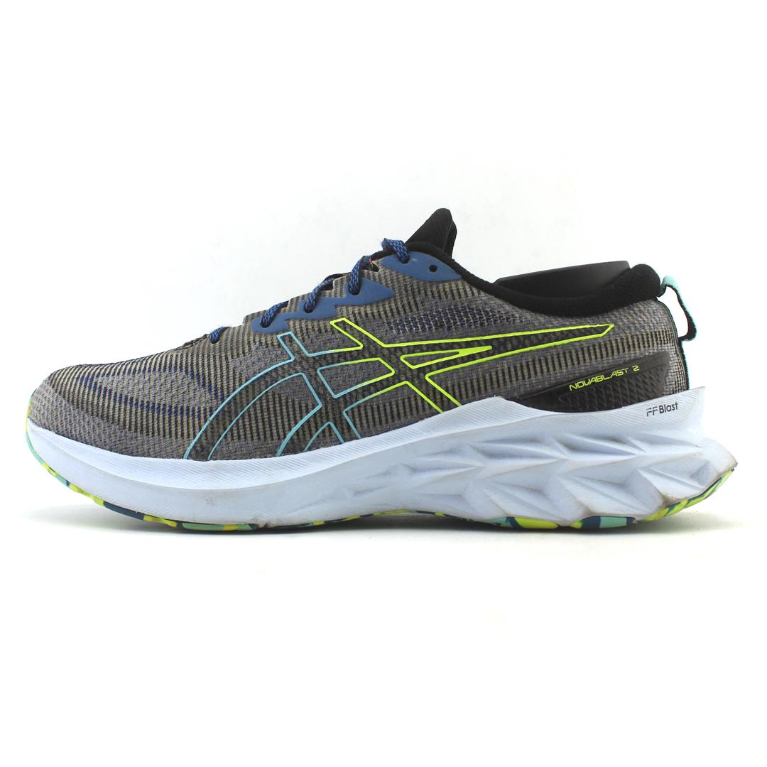 ASICS NOVABLAST 2