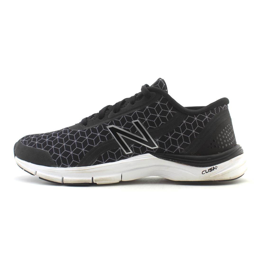 NEW BALANCE 711