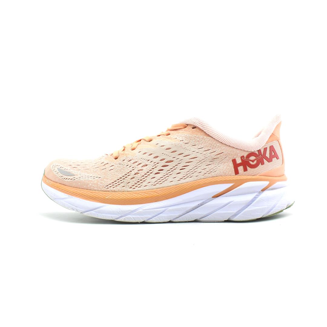 HOKA ONE ONE CLIFTON 8