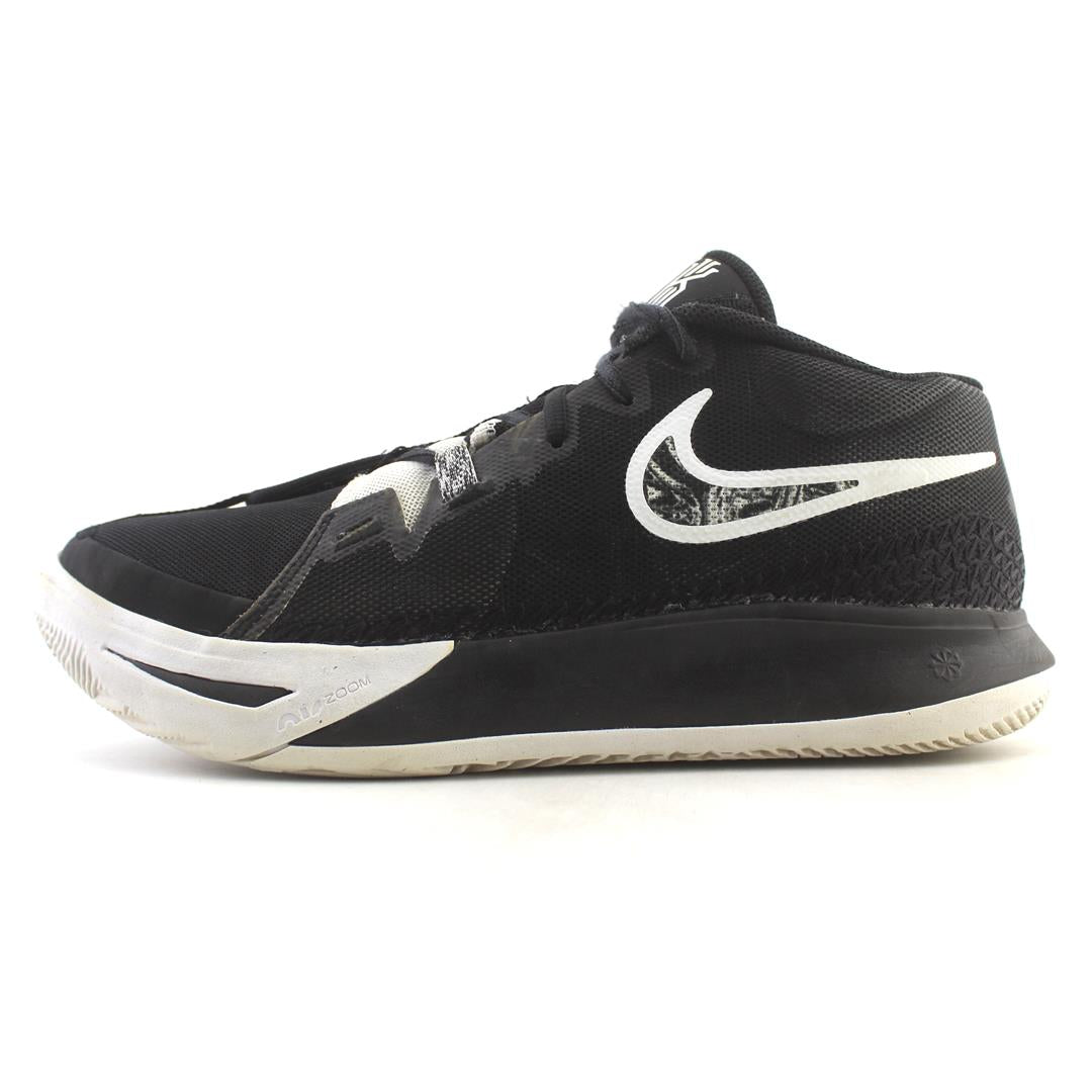 NIKE KYRIE FLYTRAP 6