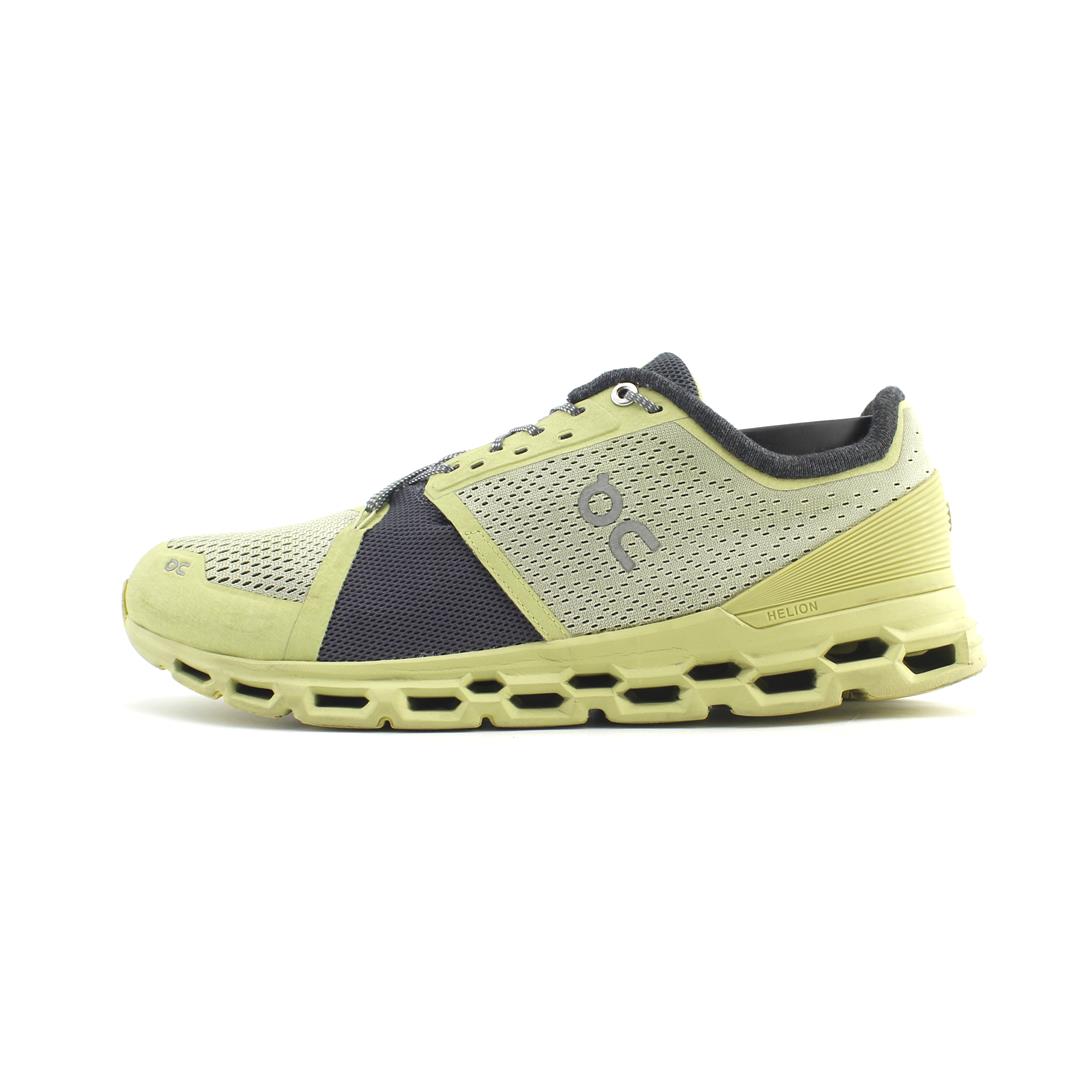 Buy On Cloud Shoes Online In Pakistan