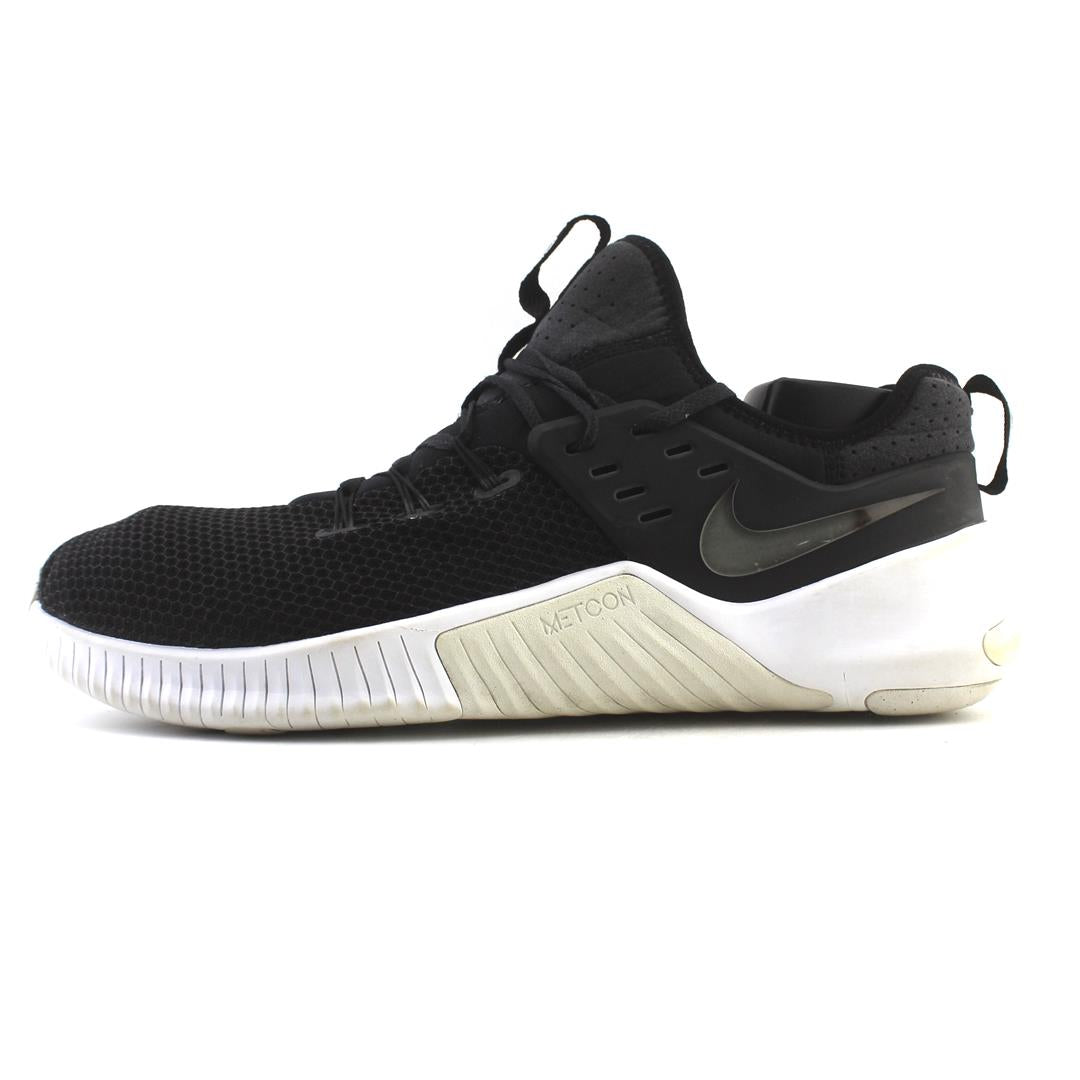 NIKE FREE METCON