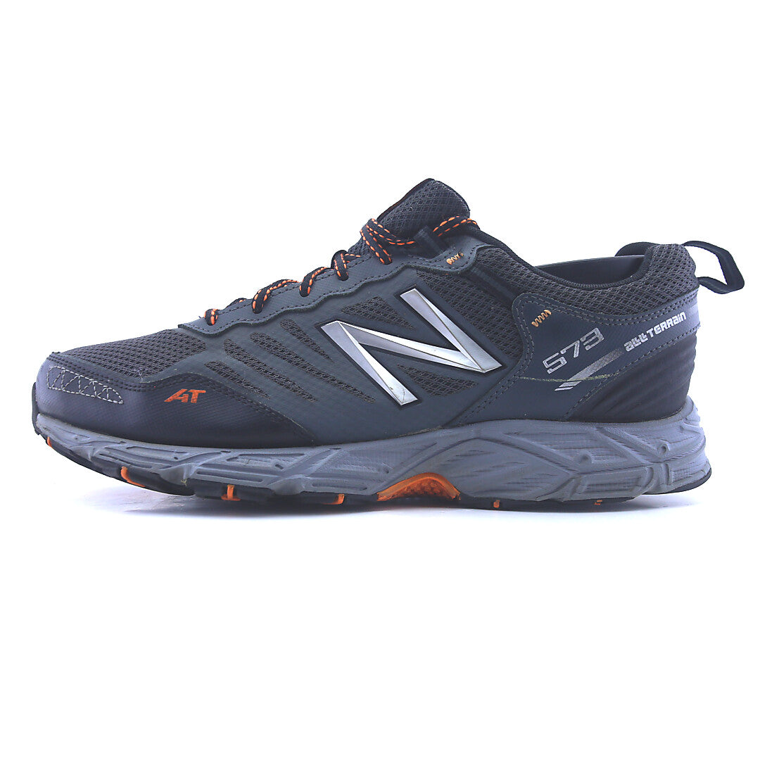 NEW BALANCE 573
