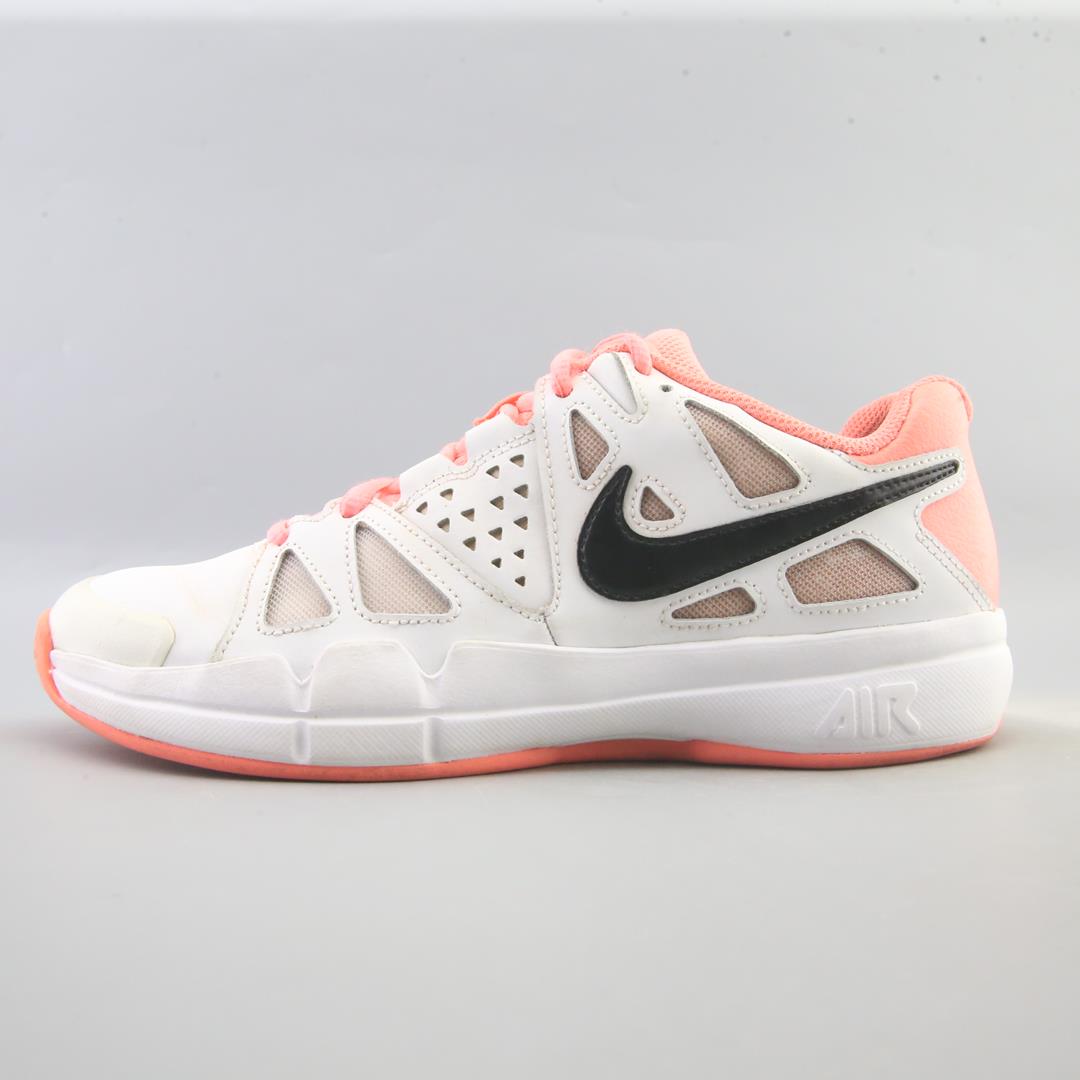 NIKE  FULL FORCE LOW