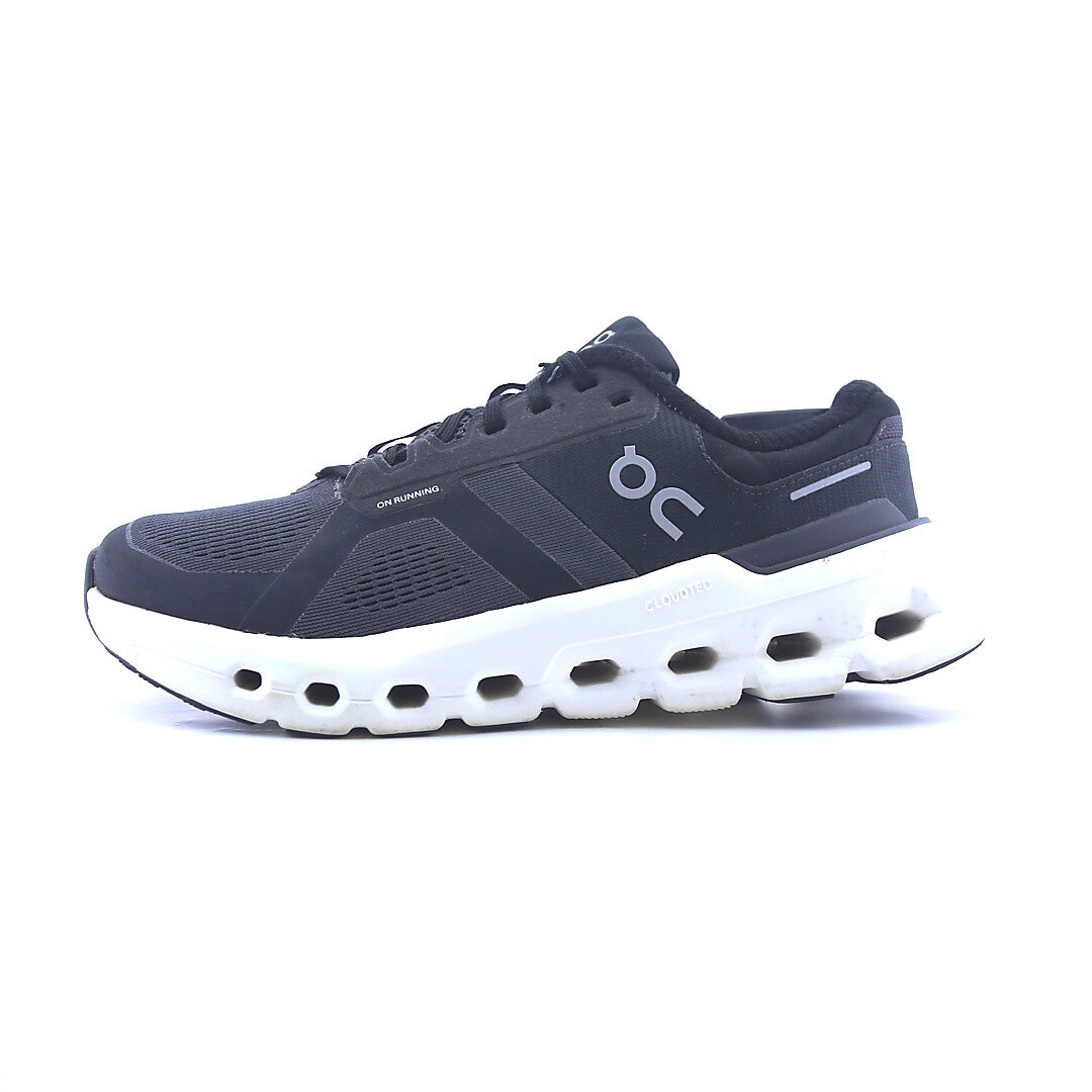 ON CLOUD RUNNER 2