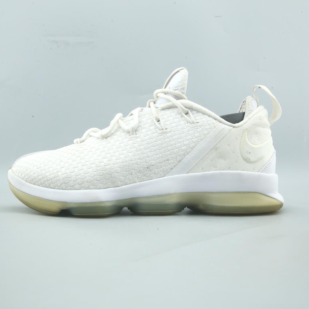 NIKE  LEBRON 14 LOW