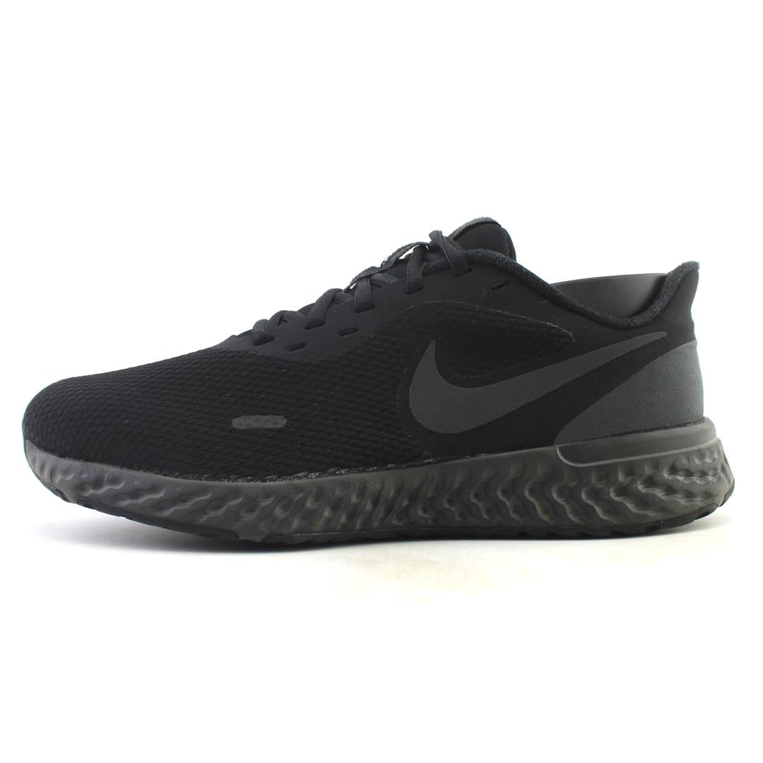 NIKE REVOLUTION 5