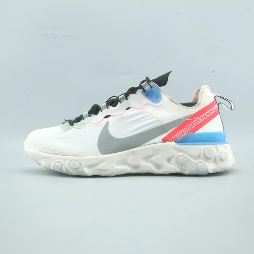 NIKE REACT ELEMENT 55