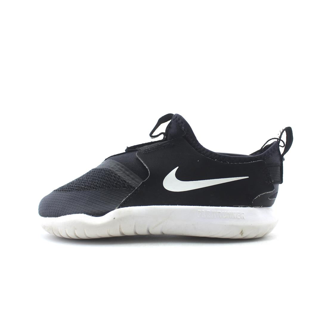 NIKE FLEX RUNNER
