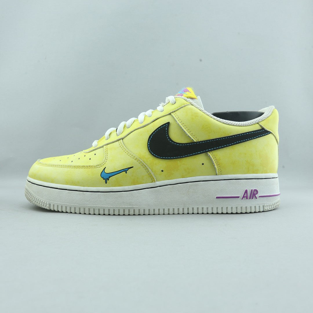 NIKE AIR FORCE 1 LOW