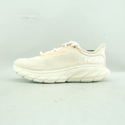 HOKA ONE ONE ARAHI 7