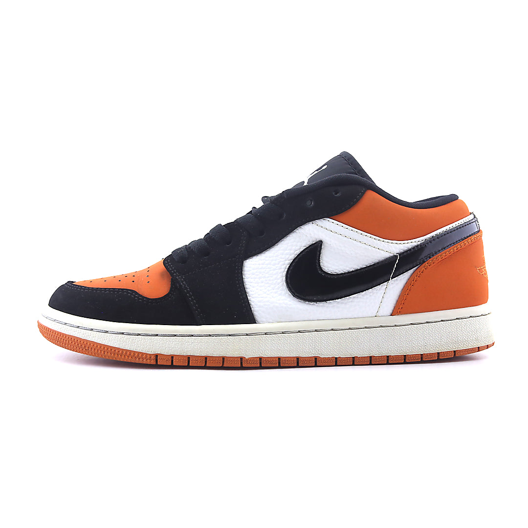 NIKE AIR JORDAN 1 LOW