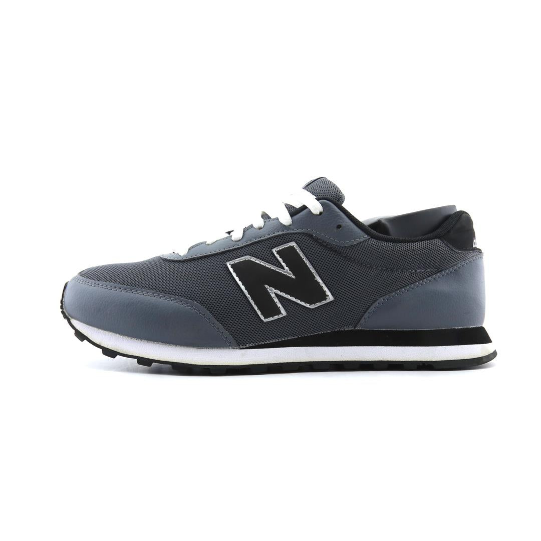 NEW BALANCE 050 CLASSIC