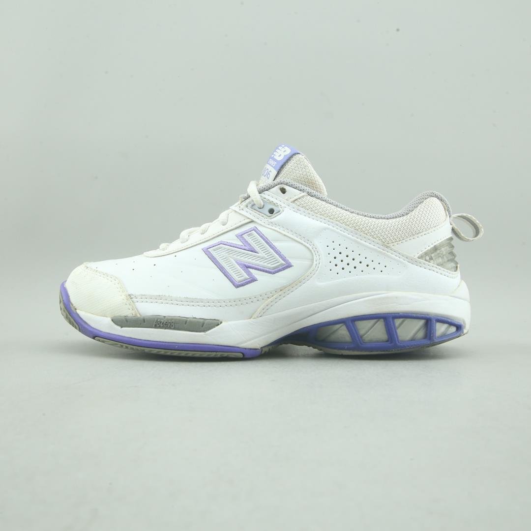 NEW BALANCE 806