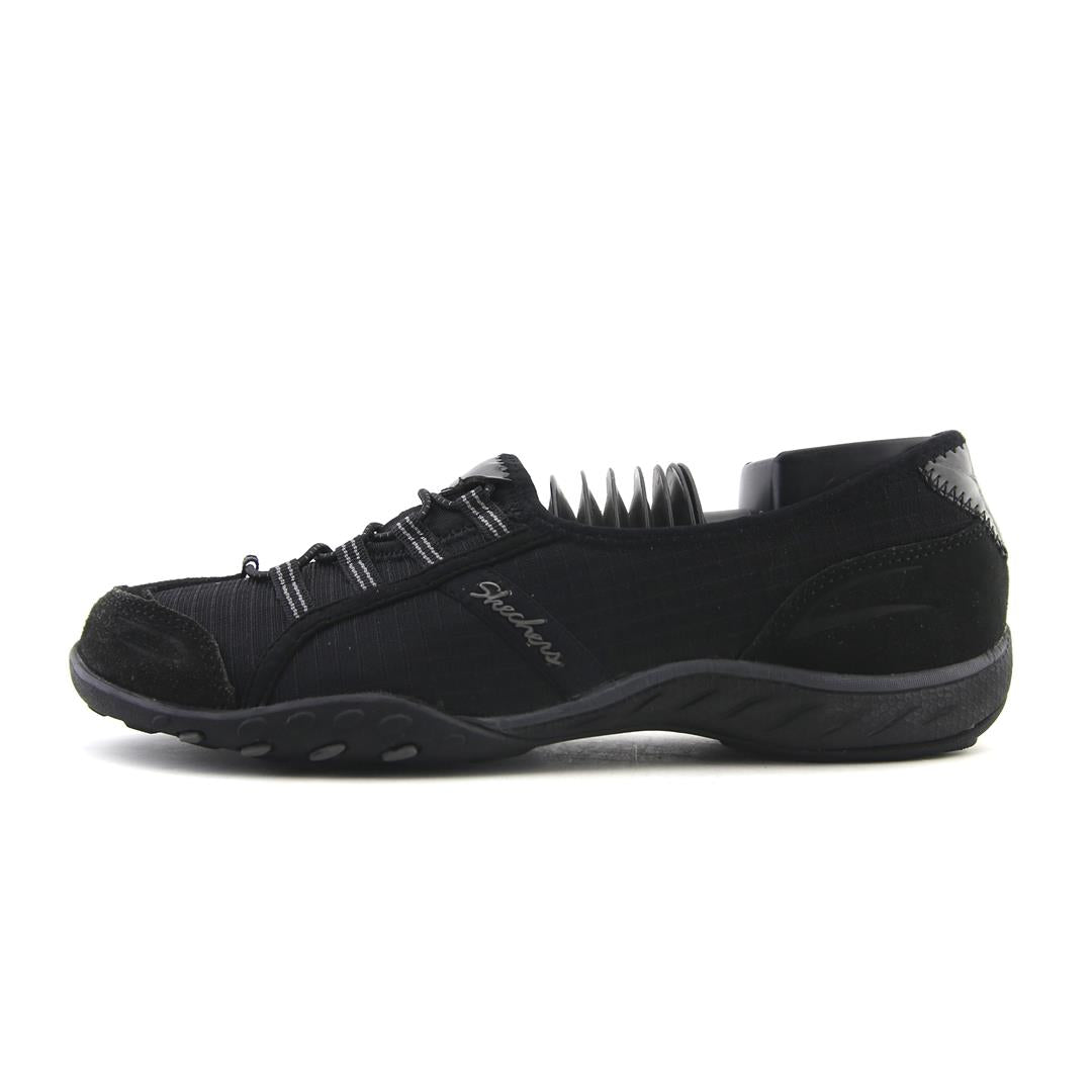 SKECHERS  RELAXED FIT AIR COOLED MEMORY FOAM