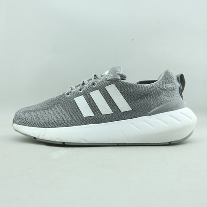 ADIDAS  SWIFT RUN 22