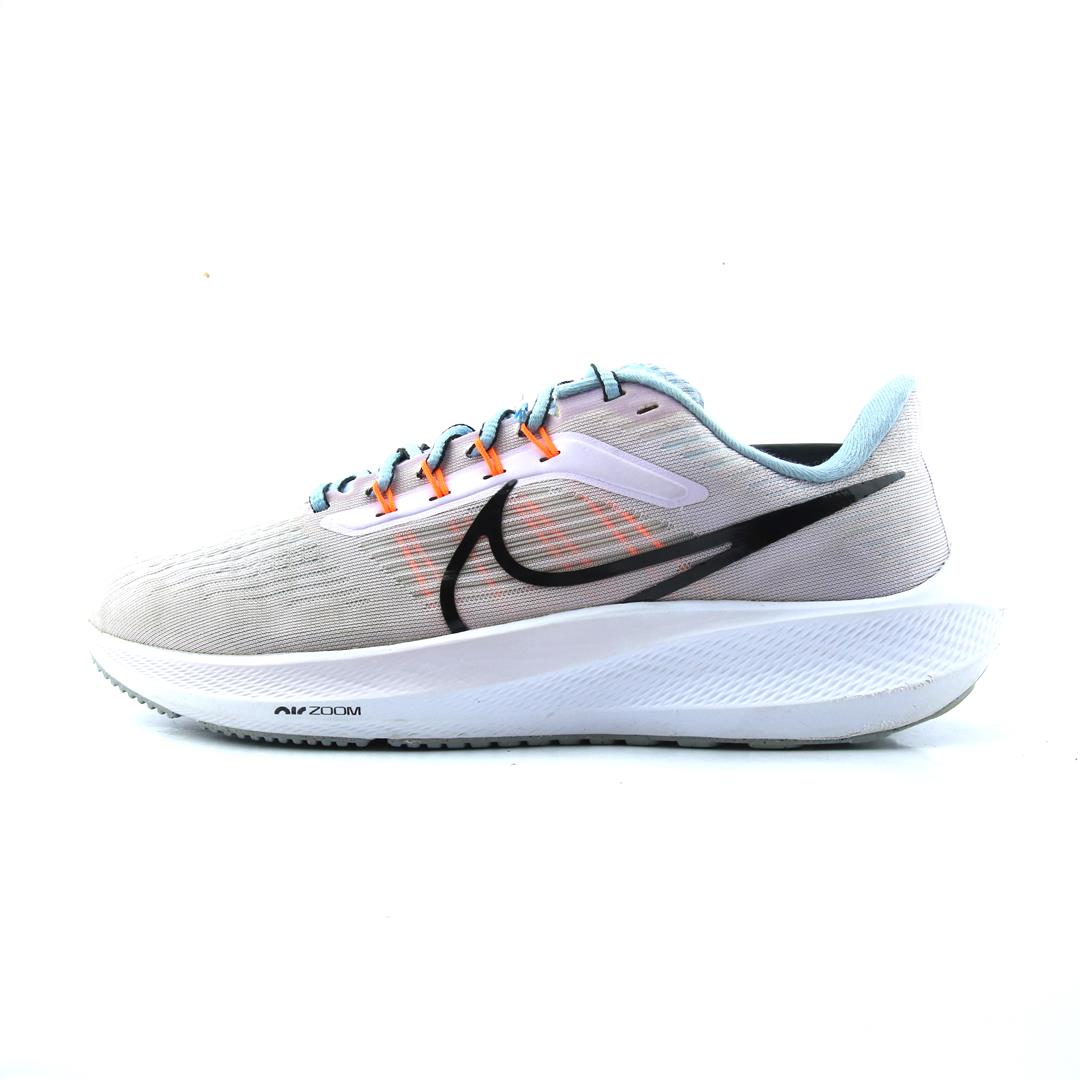 NIKE AIR ZOOM PEGASUS 39