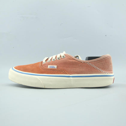 VANS AUTHENTIC