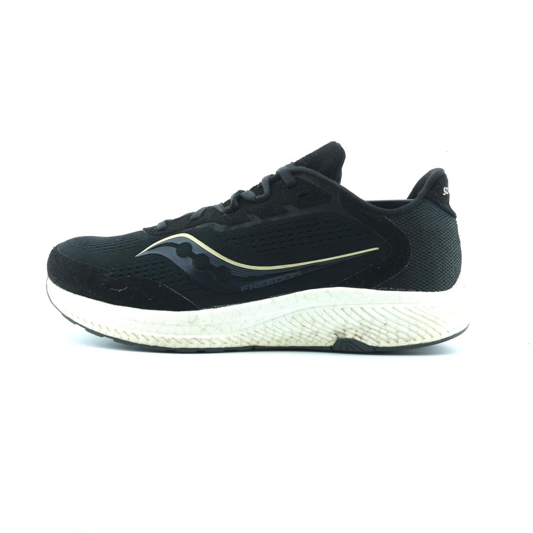 SAUCONY FREEDOM 4
