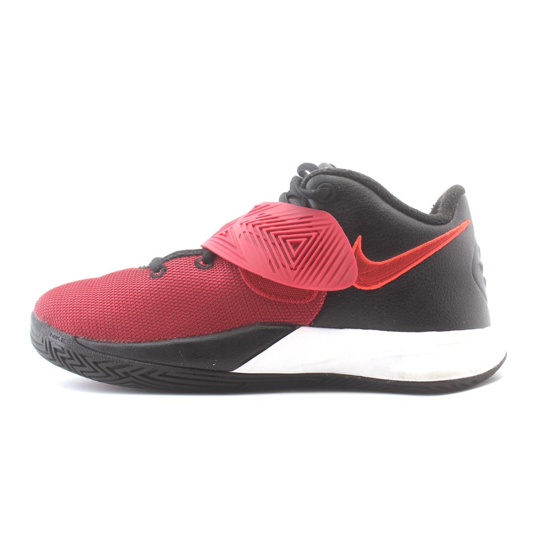 NIKE KYRIE FLYTRAP 6
