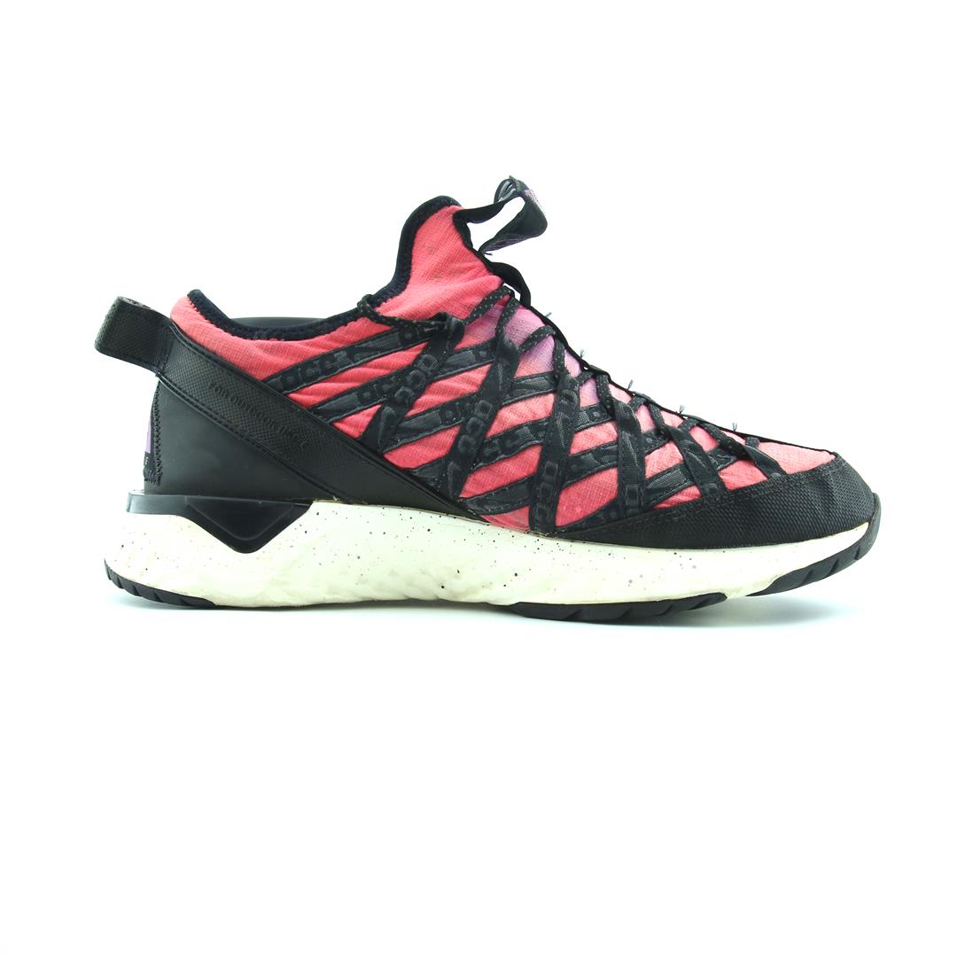 nike acg react terra gobe pink