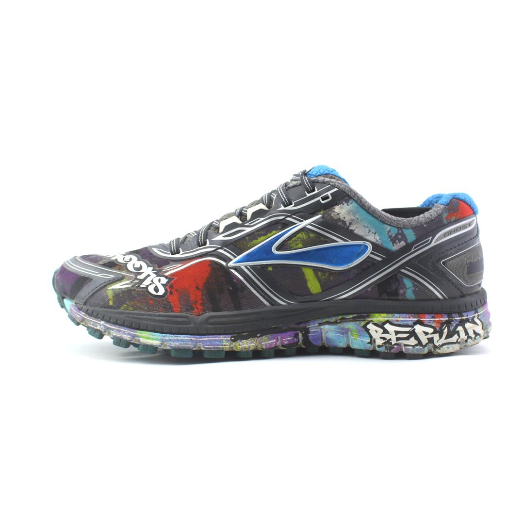 BROOKS GHOST 8